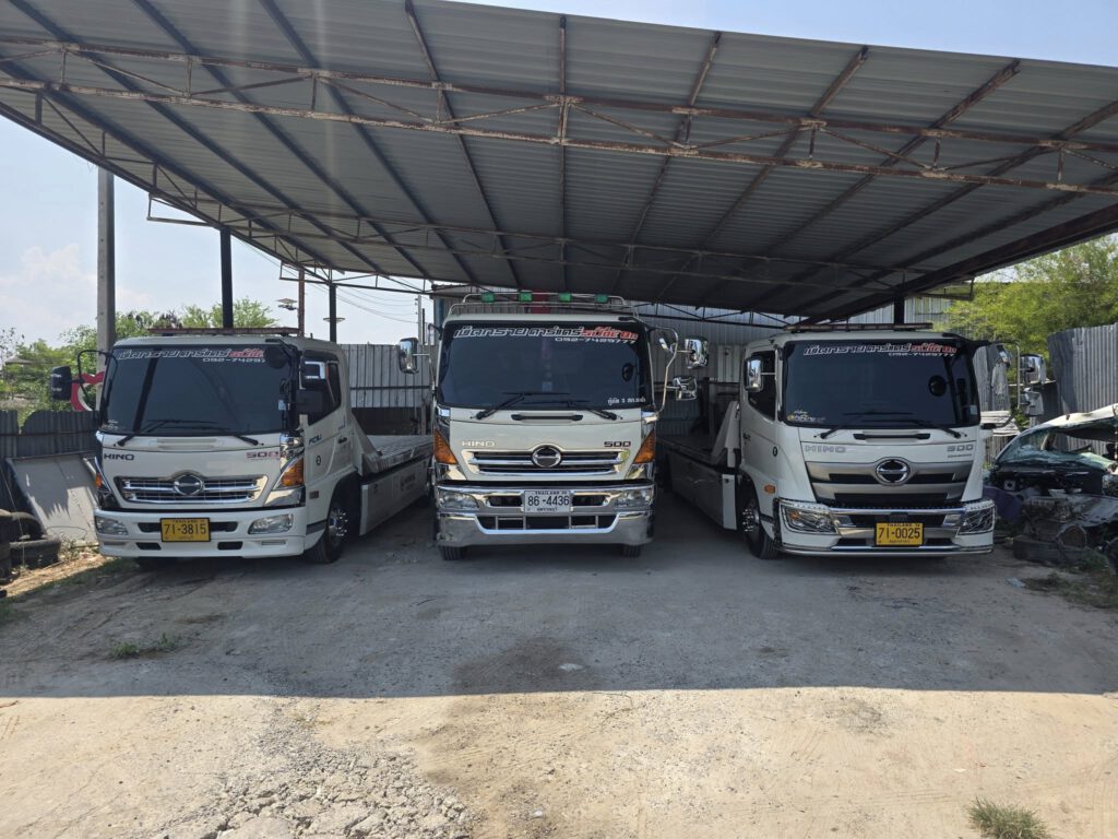 รถหน่วยงานของทหารที่เดินทางไปปฎิบัติหน้าที่ชายแดนไทย-กัมพูชา รถเสียภายในพื้นที่... บริการรถสไลด์รถยกชะอำ รถสไลด์เพชรบุรี รถยกเพชรบุรี ราคาถูก 4 524734182 9756524294451842 6119654474120780614 n